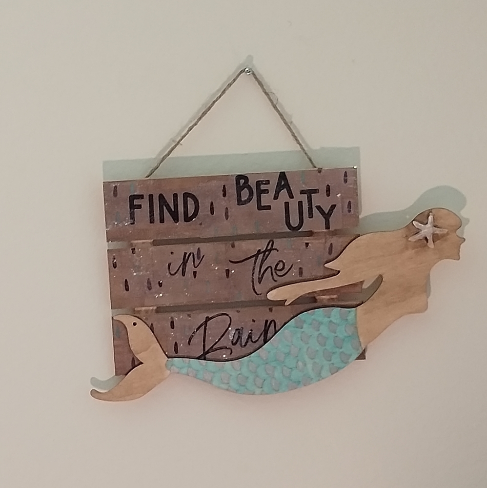 Mermaid with Starfish, Mermaid Wall Decor, Mermaid Wall Art, Beach, Nautical